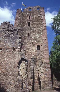 Bergfried, Foto: H. Wagner (2002)