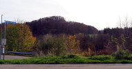 Albstadt Tailfingen Schlossberg, Ansicht des Schlossbergs von Norden; Foto: Christoph Engels (2022).