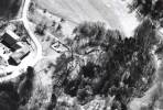 Luftaufnahme der Anlage von Norden, Foto: K. Leidorf 1996; BLfD, Luftbildarch&auml;ologie Archivnr. 6742/016; SW 7047-30