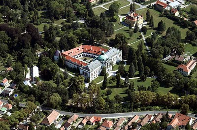 Z�mok Topolcianky, Luftbild A� SAV Nitra