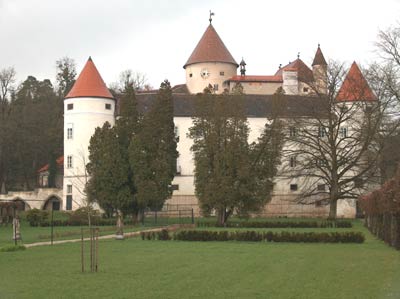 Schwertberg: Südansicht der Burg. Foto: Patrick Schicht (2005)